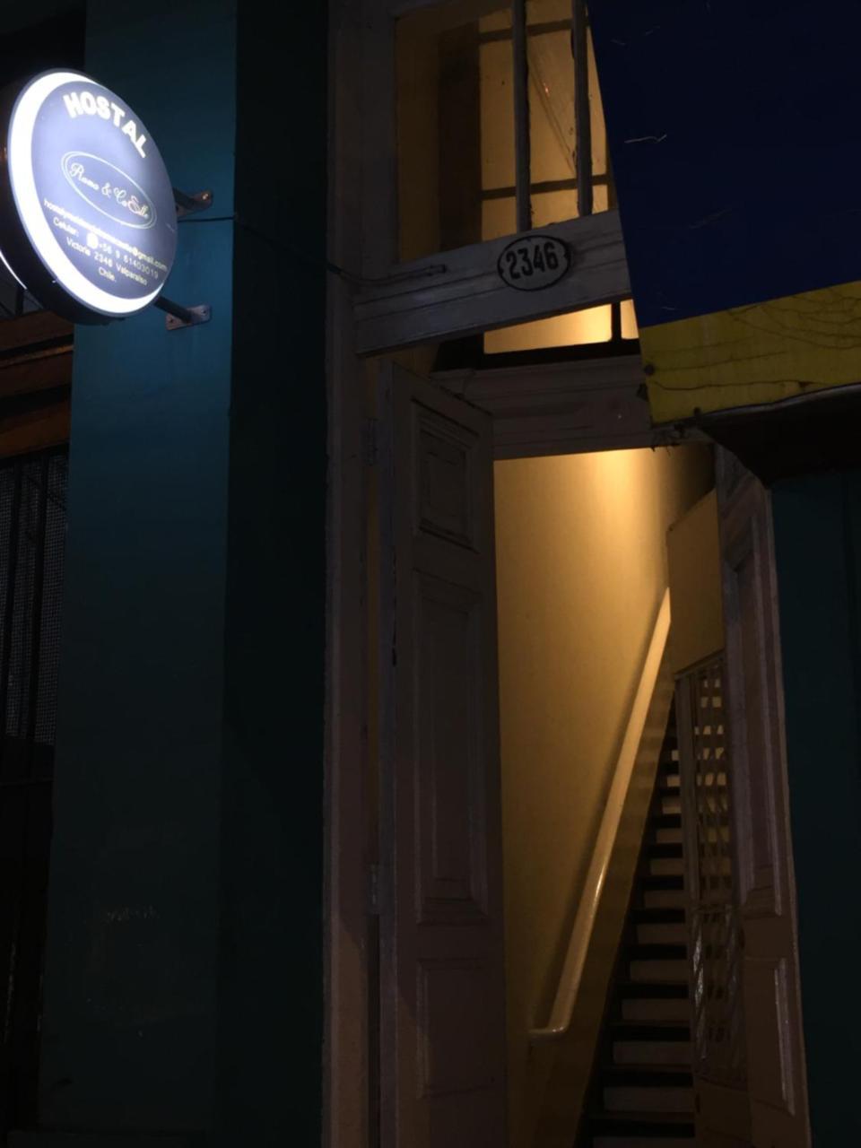 Hostal Rama & Castle Valparaiso Exterior photo